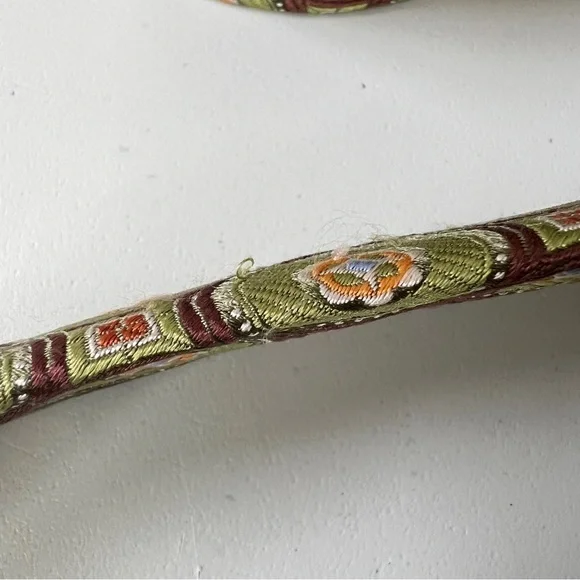 Peter Millar 100% Silk Hand Folded Green Brown Circle Geometric Print Mens Tie - Picture 6 of 11